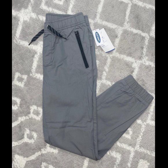 Old Navy ZipPocket Gray Jogger Tech Pants for Boys - Picture 4 of 4
